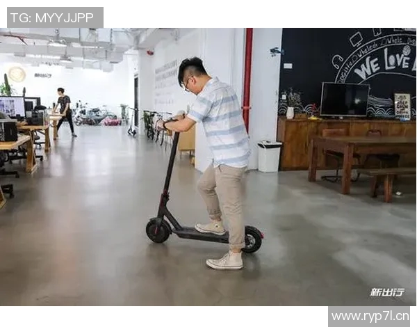 武汉滑板队在城市马拉松中的表现与比赛经验深度点评