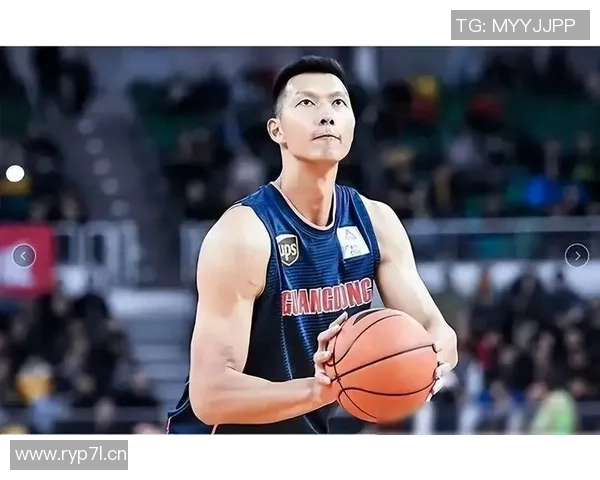 易建联07年对决雄鹿与山猫的精彩瞬间回顾与分析